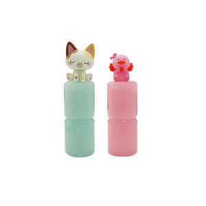 새로운 디자인 3.8g 어린이 만화 고양이 실린더 립밤 튜브 사용자 정의 귀여운 반짝이 액체 립스틱 용기 화장품 패키지 - Product Image 5