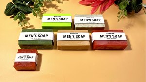 <span class=keywords><strong>Savon</strong></span> <span class=keywords><strong>noir</strong></span> de luxe fait à la main <span class=keywords><strong>savon</strong></span> propre au charbon de bambou naturel biologique pour tous les types de peau <span class=keywords><strong>savon</strong></span> à café <span class=keywords><strong>arbre</strong></span> à thé - Product Image 6