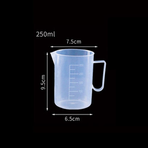 ถ้วยตวงพลาสติก 250 มล. พร้อมสเกลวัดปริมาณ สำหรับใช้ในครัวและในบ้าน - Product Image 1