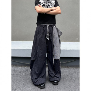 Pantalon large décontracté à carreaux noirs avec empiècements, taille élastiquée, style streetwear - Product Image 4