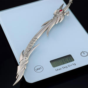 Modello di Arma in Lega Fengyun Anime Edizione Speciale 'Bear <span class=keywords><strong>the</strong></span> <span class=keywords><strong>Crime</strong></span> of Space' Spada Personalizzata Grande 30CM Regalo Promozionale - Product Image 4