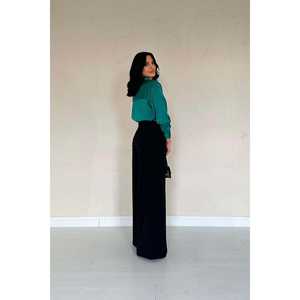 Pantalon large à taille haute noir en tissu crêpe respirant pour femmes - Product Image 6