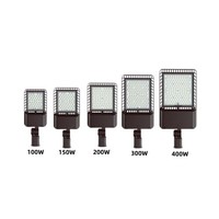 Lampadaire LED haute efficacité de type boîte à chaussures, étanche IP65, pour applications extérieures municipales, commerciales, autoroutières et routières publiques