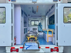 Véhicule de secours d'urgence 4x2 4x4, ambulance de transport hospitalier, ambulance à transmission intégrale la plus vendue, prix d'usine - Product Image 5