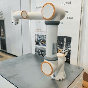Bras robotique collaboratif 6 axes de haute qualité HWINT pour le chargement, l'assemblage et les tests d'électronique - Product Image 1