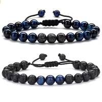 Bracelet en perles de lave en œil de tigre de 8mm pour homme Accessoire de mode pour soulager le stress Cadeau pour la fête des pères avec breloque en pierre naturelle