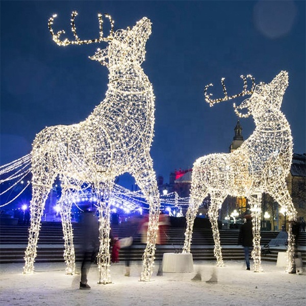 Rentier-LED-Beleuchtung Große 3D-Außenleuchte Hirsch Neujahrs-Weihnachtsdekoration| Alibaba.com