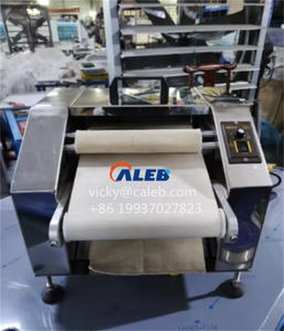 Machine à rouler la pâte à croissants de bonne qualité, machine à former les pâtisseries, machine à faire des croissants - Product Image 2