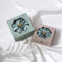 Scrunchies en soie personnalisés avec logo, imprimés marguerites, accessoires, 6 cm, impression numérique, scrunchies en soie HUAJIANSilk
