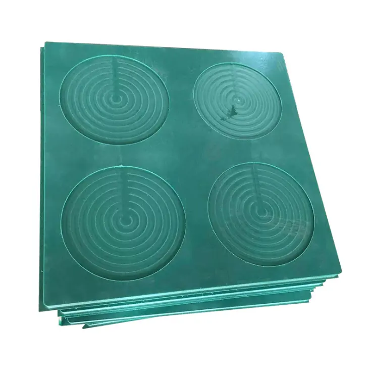 unbreakable easy to handle and stackable composite crane pad construction