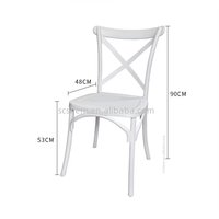 Chaise de mariage en plastique blanc, design moderne, élégante et durable, nouvelle arrivée pour les hôtels, la restauration, les mariages, les fêtes et l'utilisation en extérieur