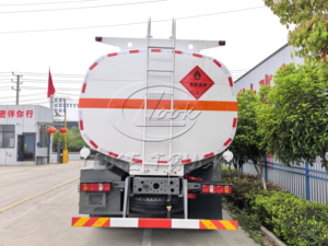 Camión Cisterna Diésel 6*2 6*4, Capacidad 25-30T, 25000L-30000L, Transmisión Manual, Almacenamiento de Productos Químicos - Product Image 6