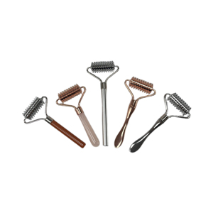 Outils de beauté en gros d'usine rouleau de massage facial épineux en métal pour soins de la peau - Product Image 2