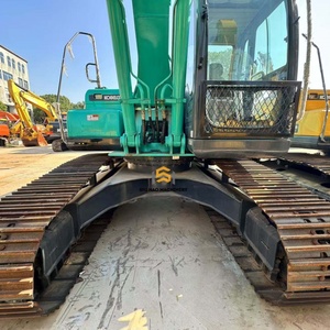 Excavatrice sur chenilles hydraulique Kobelco Sk200d de 20 tonnes de haute qualité, machine d'occasion importée pour travaux lourds - Product Image 3