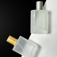 Logo personnalisé au prix de gros bouteille de parfum vide en verre carré dépoli de qualité supérieure 30ml 50ml 100ml vaporisateur de luxe avec boîte