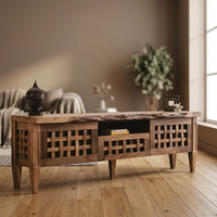 Meuble TV moderne en bois massif finition noyer, console avec motif en treillis, armoire de rangement au sol, mobilier de salon