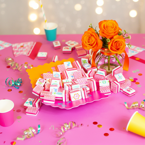 Juego de Mahjong Americano de Acrílico con Degradado Rosa de Lujo, Fichas Vibrantes y Femeninas, Perfecto para Regalo Navideño y Noche de Juegos en Casa - Product Image 3