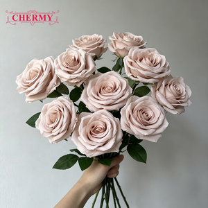 DC081 Bouquet di Rose Artificiali in Seta Rosa Antico, Stelo Singolo, Rose Finte Rosa Nude per Matrimoni, Spose e Decorazioni per la Casa - Product Image 1