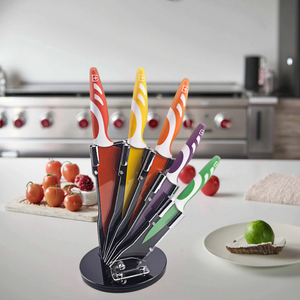 Juego <span class=keywords><strong>de</strong></span> <span class=keywords><strong>cuchillos</strong></span> <span class=keywords><strong>de</strong></span> cocina antiadherentes <span class=keywords><strong>de</strong></span> 5 piezas con bloque acrílico que incluye cuchillas <span class=keywords><strong>de</strong></span> acero inoxidable <span class=keywords><strong>de</strong></span> alta calidad para un uso fácil - Product Image 6