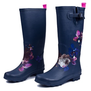Bottes <span class=keywords><strong>de</strong></span> <span class=keywords><strong>pluie</strong></span> hautes pour femmes, tendance, <span class=keywords><strong>bleu</strong></span> <span class=keywords><strong>marine</strong></span>, à fleurs, chaussures d'eau en caoutchouc, vente en gros transfrontalière - Product Image 2