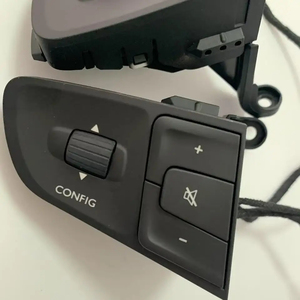 สวิตช์ปุ่มควบคุมพวงมาลัยรถยนต์สำหรับ Citroen C4 Peugeot 408 508รวม YL00301880 OE - Product Image 3