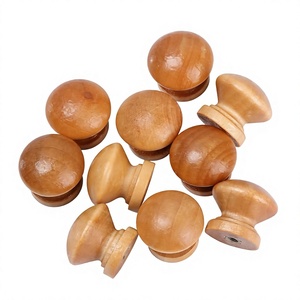 Juego de tiradores y pomos de madera para muebles, diseño moderno, hechos a mano, ligeros, para puertas, decoración de gabinetes de cocina, duraderos, para interiores/exteriores - Product Image 1