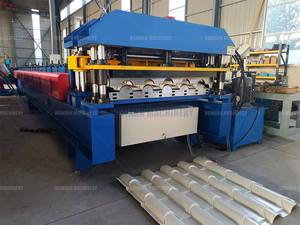 Rouleau de panneau de toit en acier galvanisé de tuiles vernissées automatiques de nouveau style formant la machine - Product Image 2