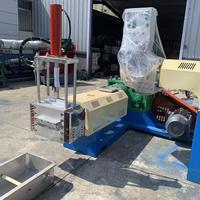 Machine d'extrusion à vis simple de 90 kW, contrôlée par PLC, pour le recyclage des déchets et la granulation de PC/LDPE/PP/HDPE/PE/PPR/EVA