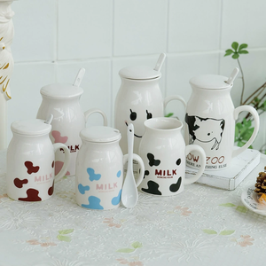 Taza de Cerámica Blanca con Relieve en Forma de Botella de Leche, Taza de Café para Desayuno con Logotipo Personalizado para Hotel, Supermercado, Regalo, Venta al Por Mayor - Product Image 3