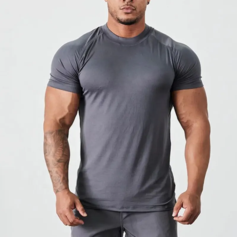 OEM कस्टम लोगो डिजाइन 4 रास्ता खिंचाव 95% पॉलिएस्टर 5% elastane हल्के सांस उपयोगिता पेशी फिट टी शर्ट पुरुषों