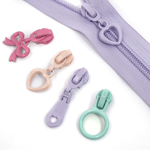 Deslizador de Cremallera Metálico con Logotipo Personalizado, Diseño de Fábrica, Lindo Tirador de Cremallera con Forma de Oso y Mariposa para Ropa y Bolsos - Product Image 2