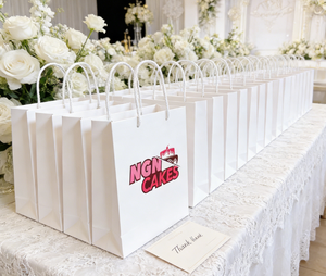 Customized Logo Design Luxury White Cardboard Shopping Bag Hand Length Handle Custom Color Recyclable for Fur Clothing Packaging - Product Image 1