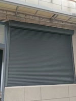 Panneau de fenêtre à volet roulant en aluminium avec âme isolante en mousse de polyuréthane