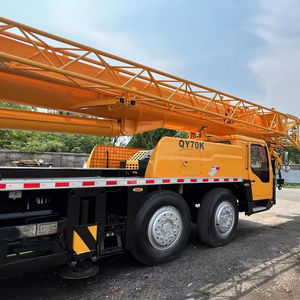 Grue mobile sur roues Sanyy/X-C-M-G QY70 de 70 tonnes à flèche à cinq sections avec moteur, d'occasion, en STOCK - Product Image 1