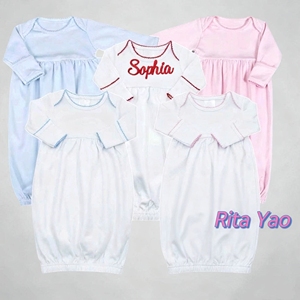Camicia da Notte Personalizzata per Neonata con Cappellino Bianco con Bordo Picot <span class=keywords><strong>Rosa</strong></span>, <span class=keywords><strong>Pigiama</strong></span> per Neonato/a, Completo per il Ritorno a Casa 2026 - Product Image 4