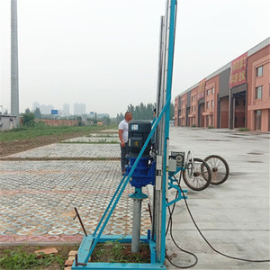 Mini foreuse hydraulique électrique de vis de terre de trou de forage Machine à <span class=keywords><strong>prix</strong></span> compétitif produit genre tarières de terre - Product Image 5