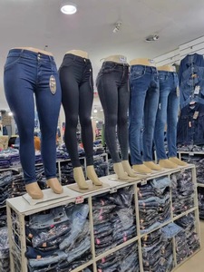 Venta al por mayor 2026 Nueva Moda Clásica Básica Casual Jeans Acampanados de Mujer de Cintura Alta Entrega Aleatoria Mixta - Product Image 3
