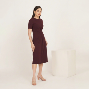 Crew Neck <b>Short</b> Sleeve Fitted Midi <b>Dress</b> In Burgundy Solid Color Sheath Silhouette Office Lady Style Woven Fabric All Seasons - Product Image 1