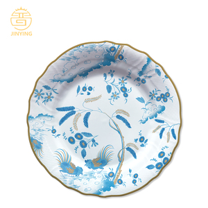 अनुकूलित रोमांटिक नए डिजाइन वेडिंग चार्जर प्लेट ब्लू बोन चीन डिनरवेयर - Product Image 4