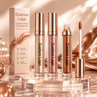 Fard à paupières liquide métallique brillant intense waterproof, effet lueur fondue, formule anti-ridules, personnalisable, marque privée