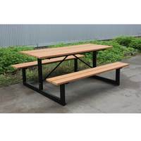 Ensemble table et banc d'extérieur en bois plastique