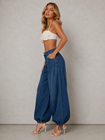 Jean d'été vintage déstructuré taille haute en denim, coupe large ballon, avec coutures asymétriques, ample et extensible, style lanterne tricoté