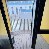 Maison conteneur préfabriquée moderne, pliable, à installation rapide, résistante aux ouragans, pour hôtel et résidence, 20 pieds, sandwich
