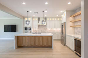 Armoires en bois massif faites à la main pour la cuisine, artisanat de qualité supérieure - Product Image 3