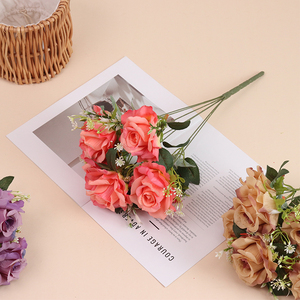 Petit bouquet de fleurs artificielles en soie de haute qualité, rose Fengyan à sept têtes, rose diamant, décoration de table classique faite à la main, décoration d'intérieur douce - Product Image 5