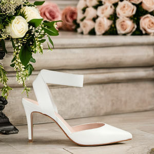 Sandales de <span class=keywords><strong>mariage</strong></span> à talons hauts personnalisées avec bride arrière Escarpins de mariée pour femmes avec semelle intérieure en PU à bride à la cheville blanche pour l'été et l'hiver - Product Image 2