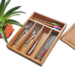 Porte-couverts en bois de la meilleure qualité, forme et taille personnalisées, à prix abordable - Product Image 1