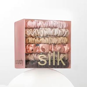 Coffret Cadeau Personnalisé 100% Soie : Taie d'Oreiller, Masque de Nuit en Soie de Mûrier et Chouchou en Soie - Product Image 4
