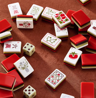 Rotes 4-Schichtiges Acryl Amerikanisches Mahjong-Set, Premium Gravierte Spielsteine, Luxuriöses Feiertagsgeschenk für Frauen
