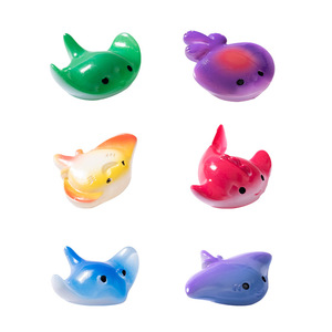 Vente en gros d'ornements en résine de poissons diables colorés, animaux marins artistiques, poissons personnalisés pour micro-paysages et aménagement d'aquariums - Product Image 6
